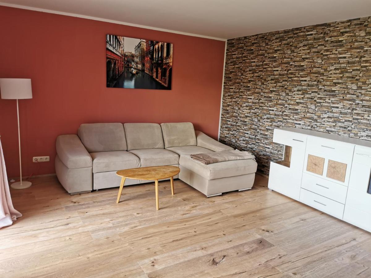 Gemuetliche 90 Qm Wohnung In Saarburg, Zentral Gelegen, Garten Mit Aussicht, Separater Eingang المظهر الخارجي الصورة