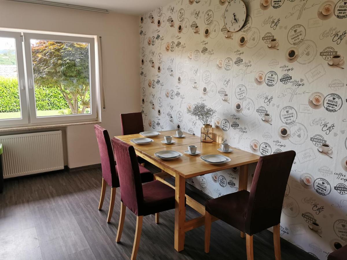 Gemuetliche 90 Qm Wohnung In Saarburg, Zentral Gelegen, Garten Mit Aussicht, Separater Eingang المظهر الخارجي الصورة