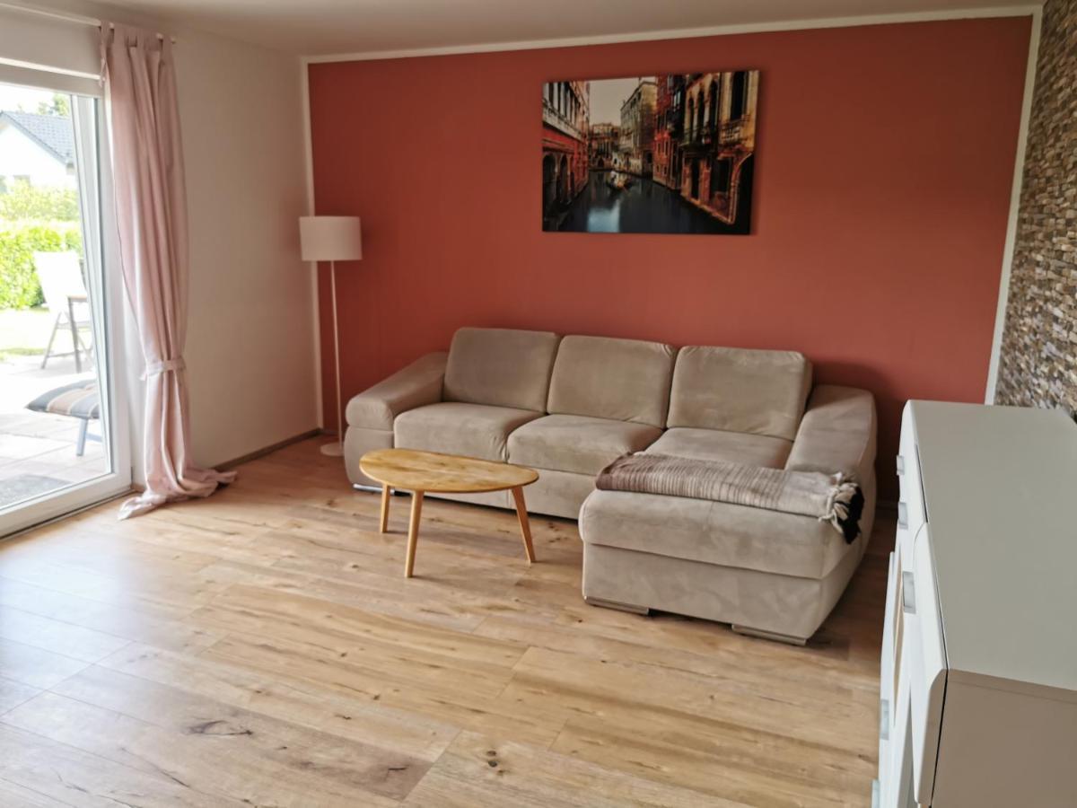 Gemuetliche 90 Qm Wohnung In Saarburg, Zentral Gelegen, Garten Mit Aussicht, Separater Eingang المظهر الخارجي الصورة